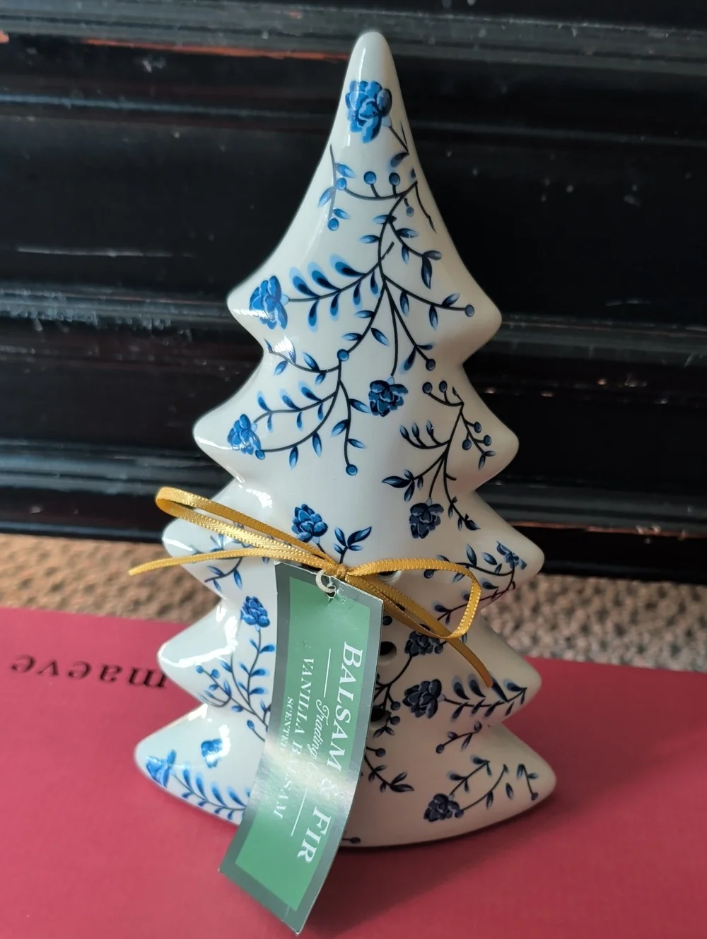 NWT Balsam Fir Ceramic Holiday Tree - White with Blue Floral